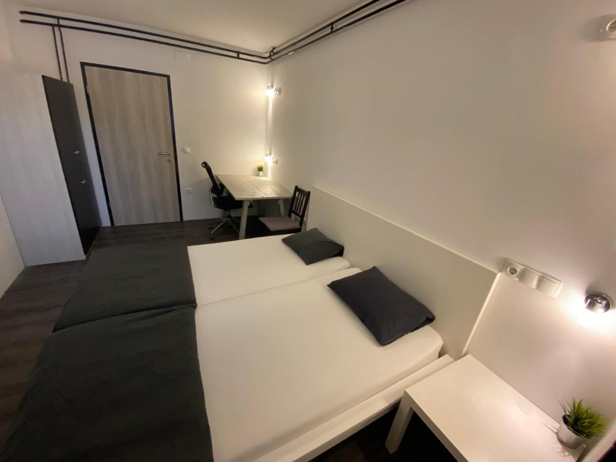 The Best Hostel Bled Esterno foto